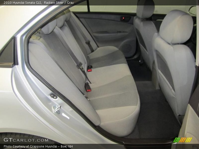 Radiant Silver / Gray 2010 Hyundai Sonata GLS