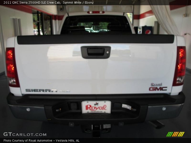 Summit White / Ebony 2011 GMC Sierra 2500HD SLE Crew Cab