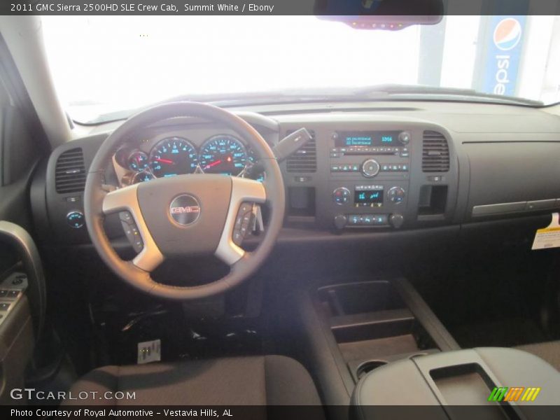 Summit White / Ebony 2011 GMC Sierra 2500HD SLE Crew Cab