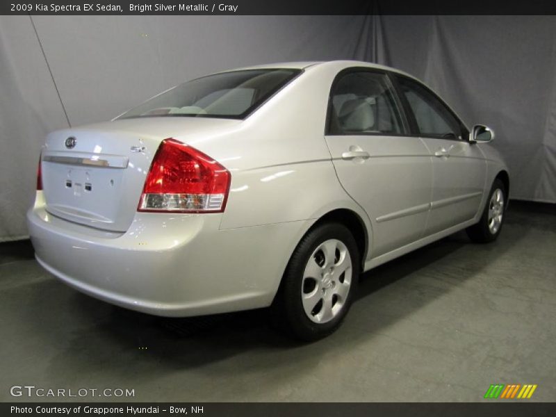 Bright Silver Metallic / Gray 2009 Kia Spectra EX Sedan