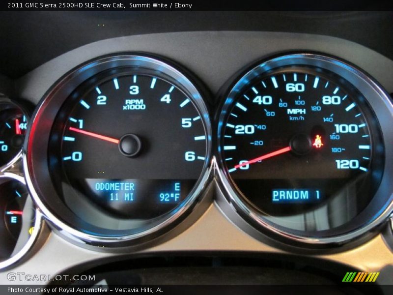 Summit White / Ebony 2011 GMC Sierra 2500HD SLE Crew Cab
