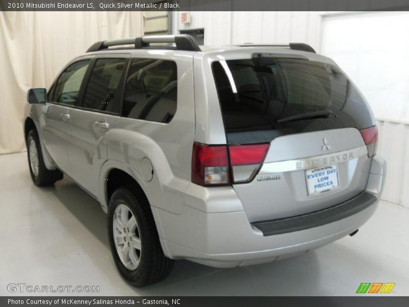 Quick Silver Metallic / Black 2010 Mitsubishi Endeavor LS