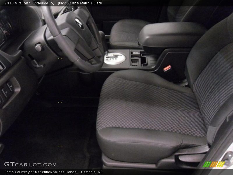 Quick Silver Metallic / Black 2010 Mitsubishi Endeavor LS
