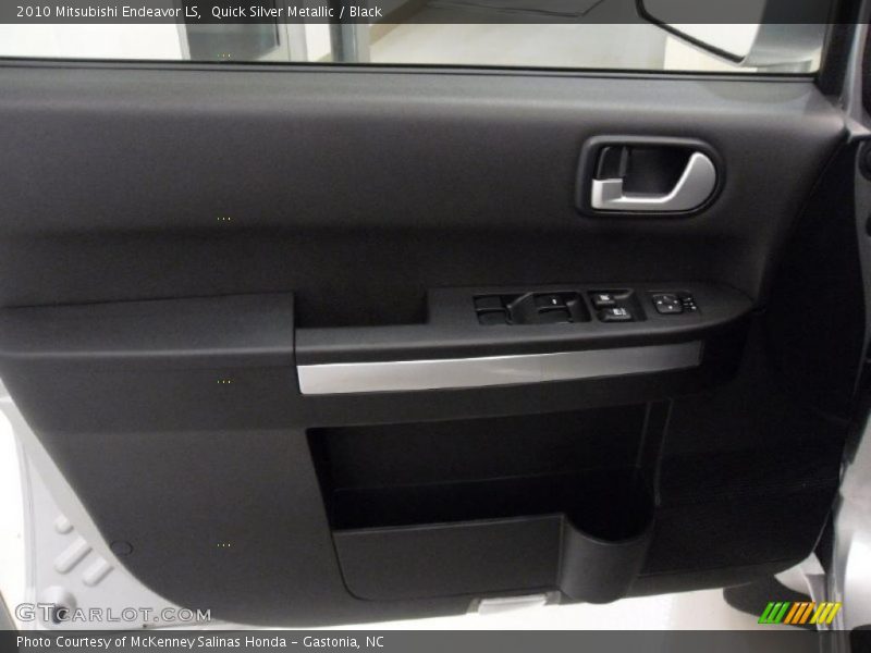 Quick Silver Metallic / Black 2010 Mitsubishi Endeavor LS