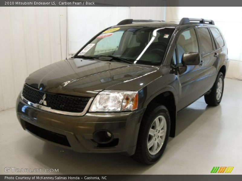 Carbon Pearl / Black 2010 Mitsubishi Endeavor LS