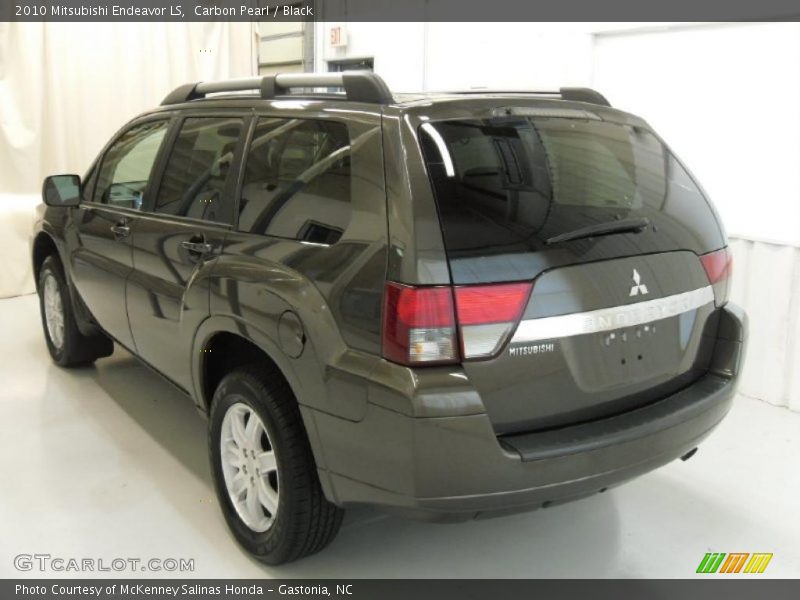 Carbon Pearl / Black 2010 Mitsubishi Endeavor LS