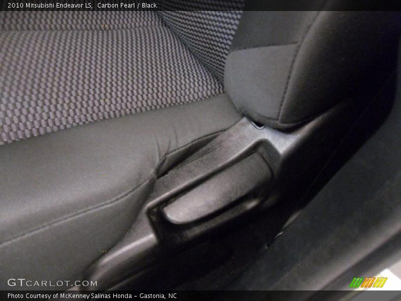 Carbon Pearl / Black 2010 Mitsubishi Endeavor LS