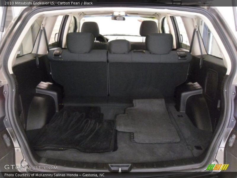 Carbon Pearl / Black 2010 Mitsubishi Endeavor LS