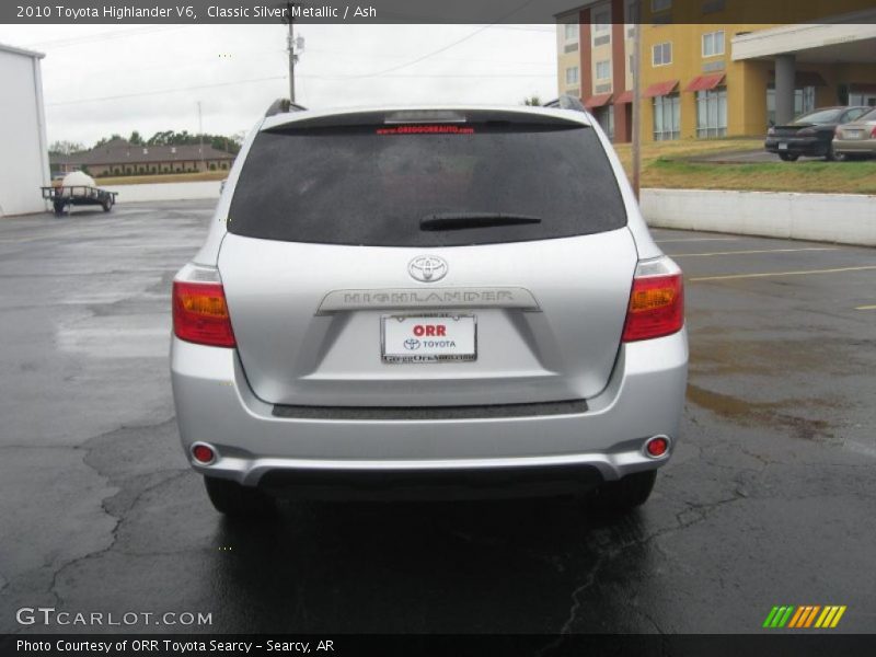 Classic Silver Metallic / Ash 2010 Toyota Highlander V6