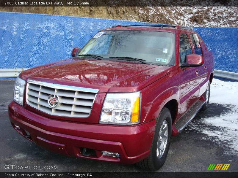 Red E / Shale 2005 Cadillac Escalade EXT AWD