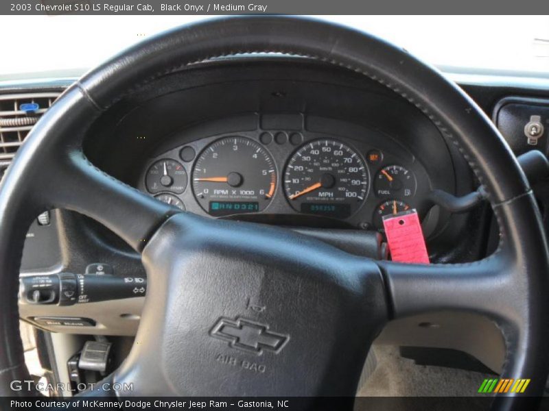 Black Onyx / Medium Gray 2003 Chevrolet S10 LS Regular Cab