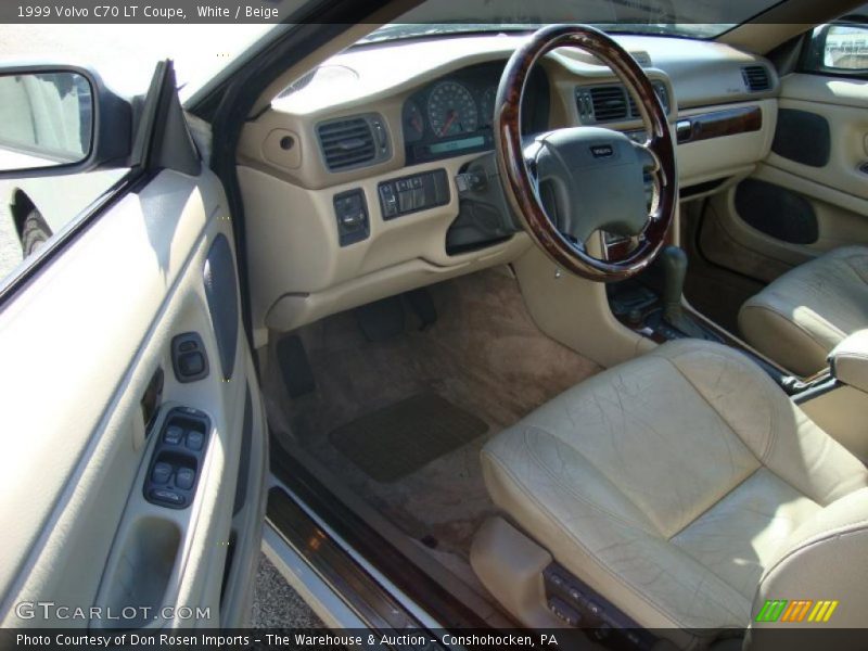 White / Beige 1999 Volvo C70 LT Coupe