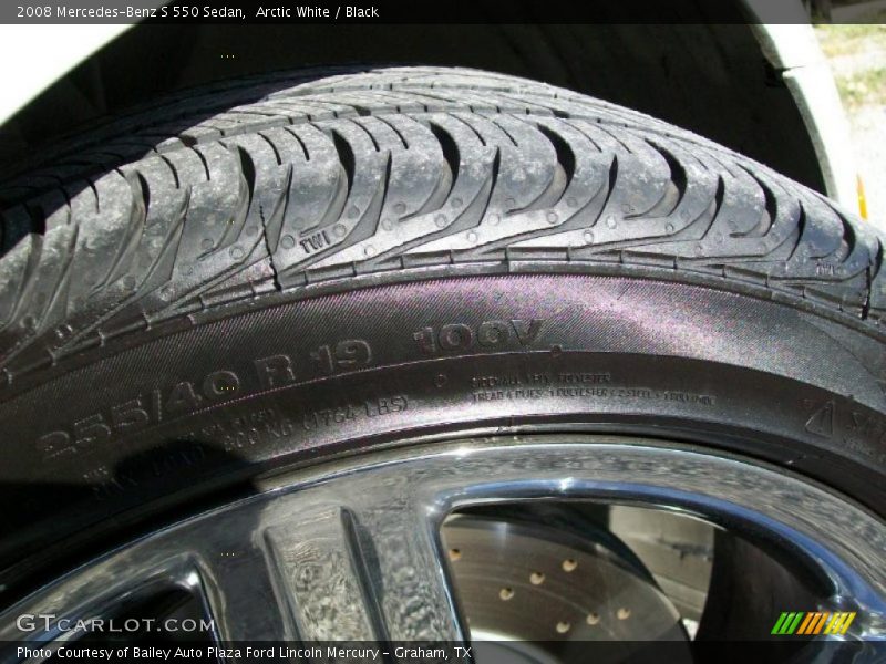 Arctic White / Black 2008 Mercedes-Benz S 550 Sedan