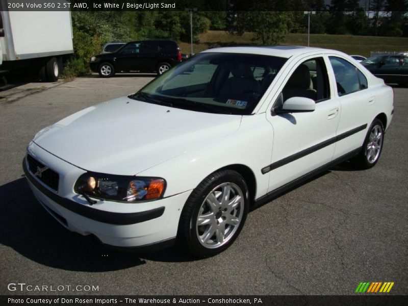 Ice White / Beige/Light Sand 2004 Volvo S60 2.5T AWD