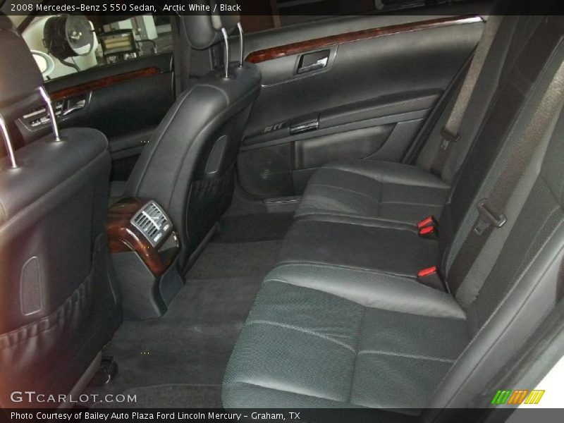 Arctic White / Black 2008 Mercedes-Benz S 550 Sedan