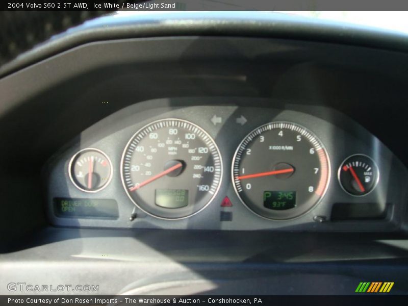 Ice White / Beige/Light Sand 2004 Volvo S60 2.5T AWD