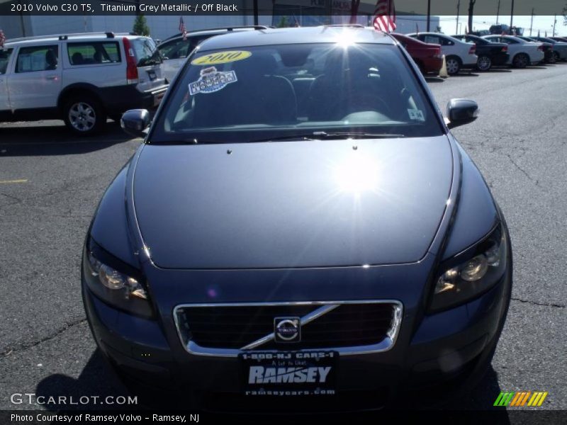 Titanium Grey Metallic / Off Black 2010 Volvo C30 T5