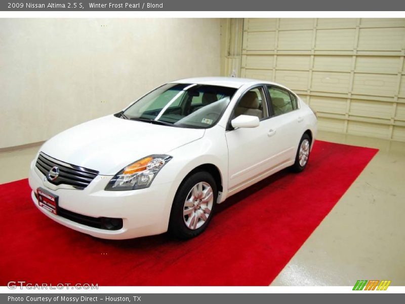 Winter Frost Pearl / Blond 2009 Nissan Altima 2.5 S