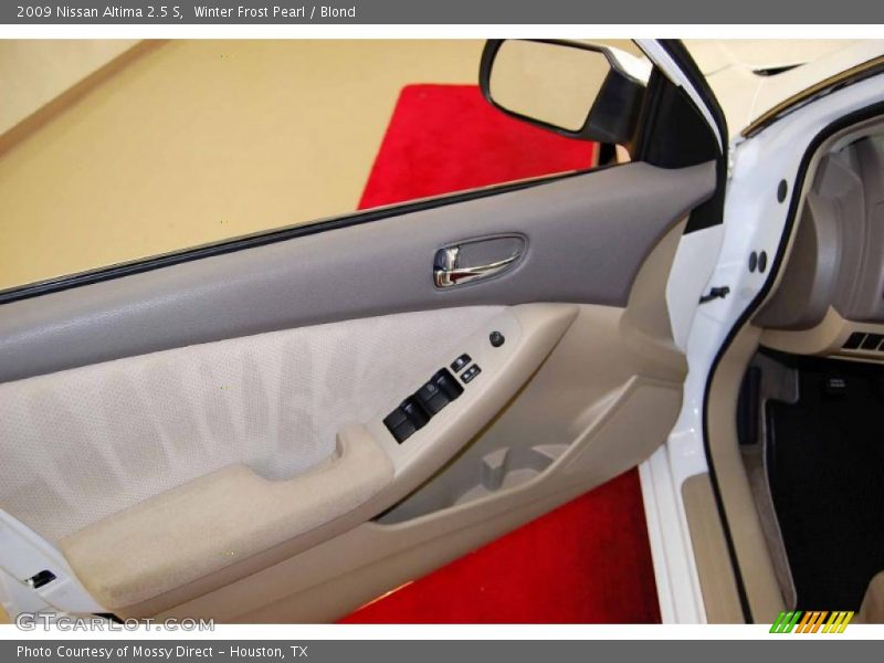 Winter Frost Pearl / Blond 2009 Nissan Altima 2.5 S