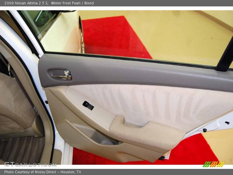Winter Frost Pearl / Blond 2009 Nissan Altima 2.5 S