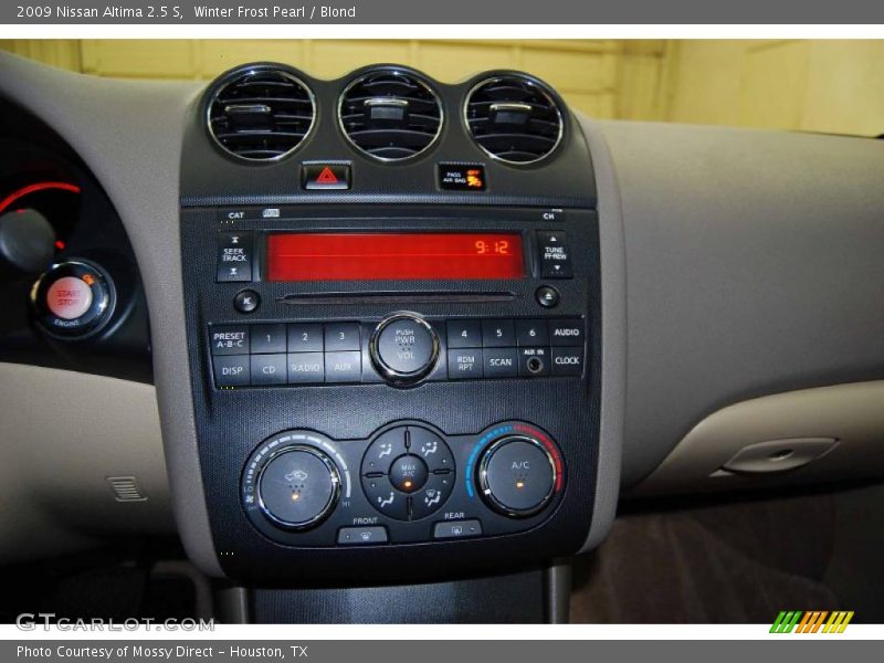Winter Frost Pearl / Blond 2009 Nissan Altima 2.5 S