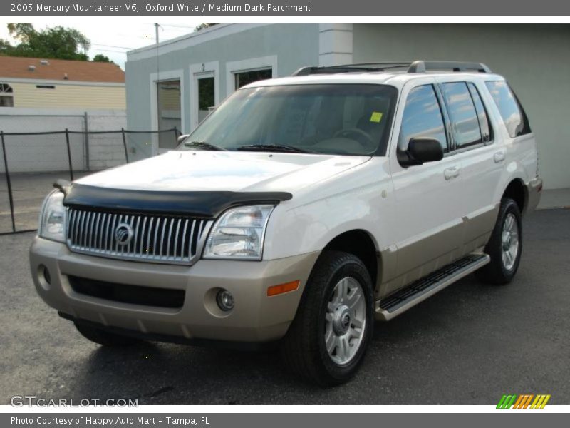Oxford White / Medium Dark Parchment 2005 Mercury Mountaineer V6