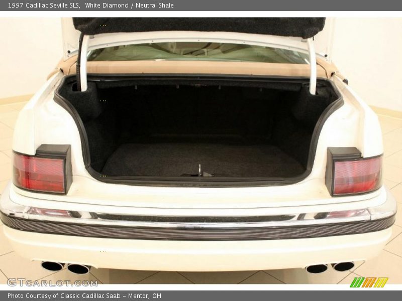 White Diamond / Neutral Shale 1997 Cadillac Seville SLS