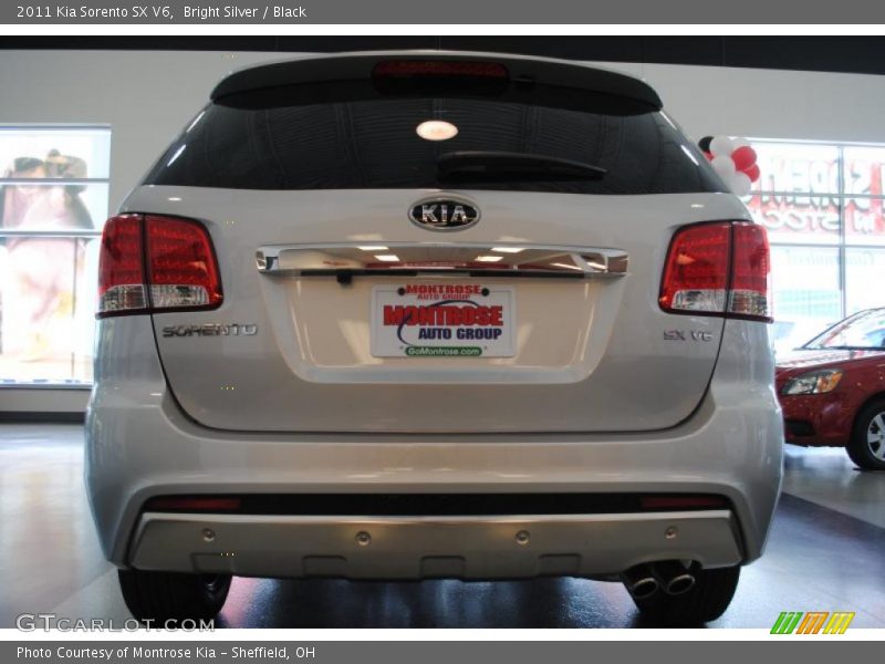 Bright Silver / Black 2011 Kia Sorento SX V6