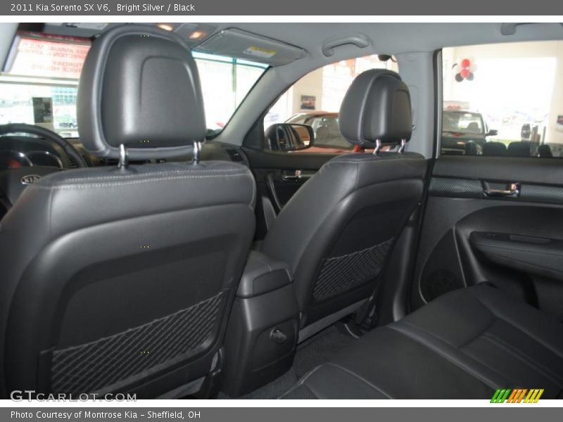 Bright Silver / Black 2011 Kia Sorento SX V6