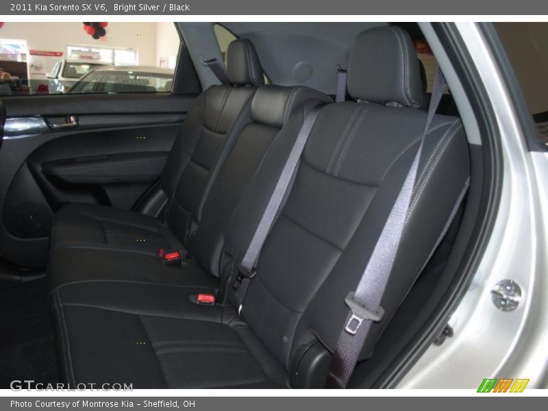 Bright Silver / Black 2011 Kia Sorento SX V6