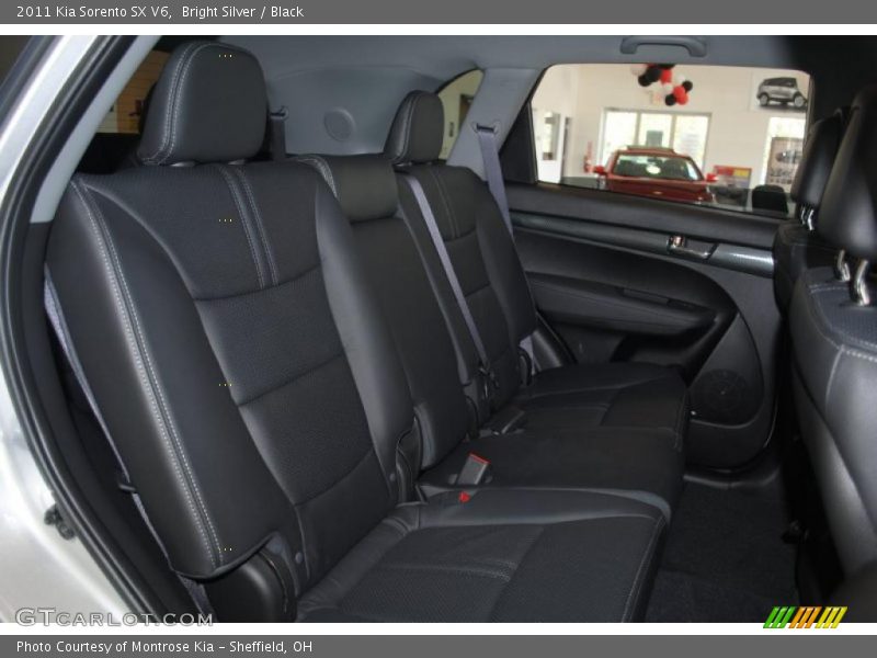 Bright Silver / Black 2011 Kia Sorento SX V6