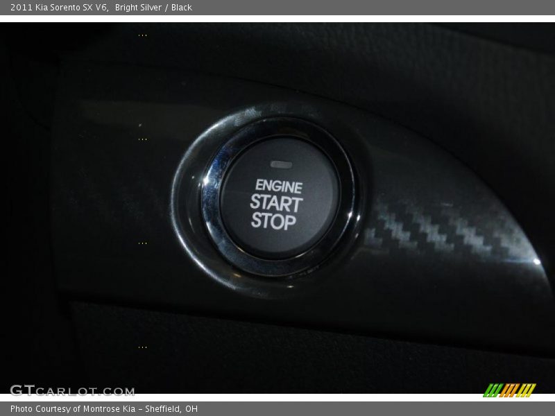 Bright Silver / Black 2011 Kia Sorento SX V6