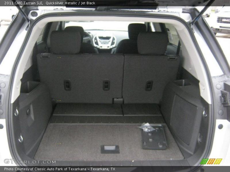 Quicksilver Metallic / Jet Black 2011 GMC Terrain SLE