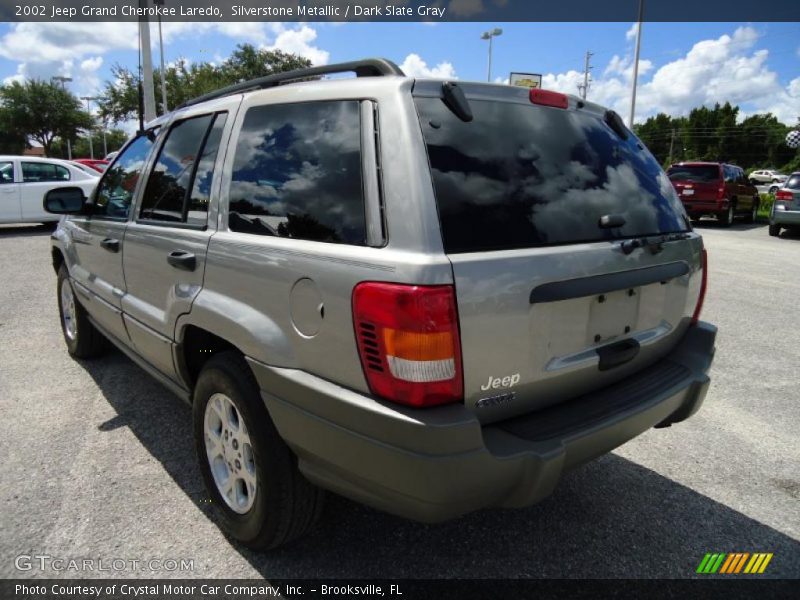 Silverstone Metallic / Dark Slate Gray 2002 Jeep Grand Cherokee Laredo
