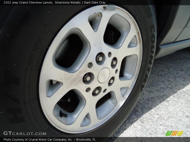 Silverstone Metallic / Dark Slate Gray 2002 Jeep Grand Cherokee Laredo