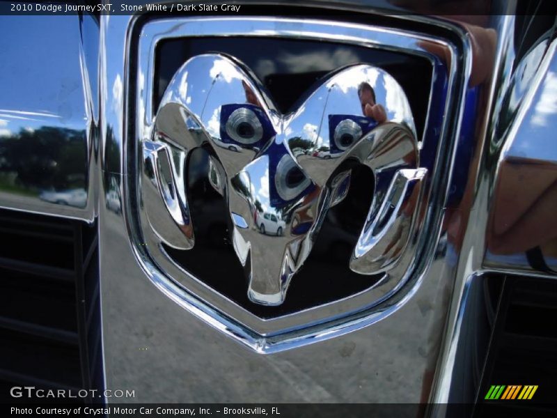 Stone White / Dark Slate Gray 2010 Dodge Journey SXT