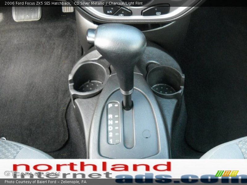CD Silver Metallic / Charcoal/Light Flint 2006 Ford Focus ZX5 SES Hatchback