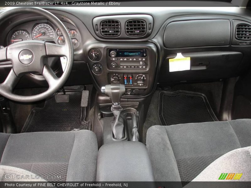 Graystone Metallic / Ebony 2009 Chevrolet TrailBlazer LT 4x4