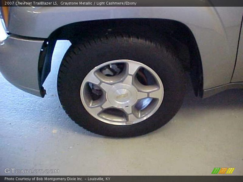 Graystone Metallic / Light Cashmere/Ebony 2007 Chevrolet TrailBlazer LS