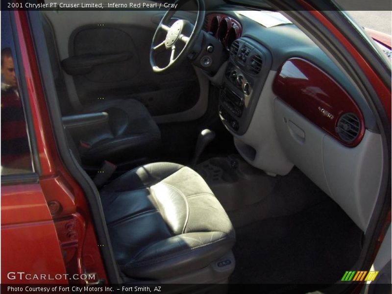 Inferno Red Pearl / Gray 2001 Chrysler PT Cruiser Limited