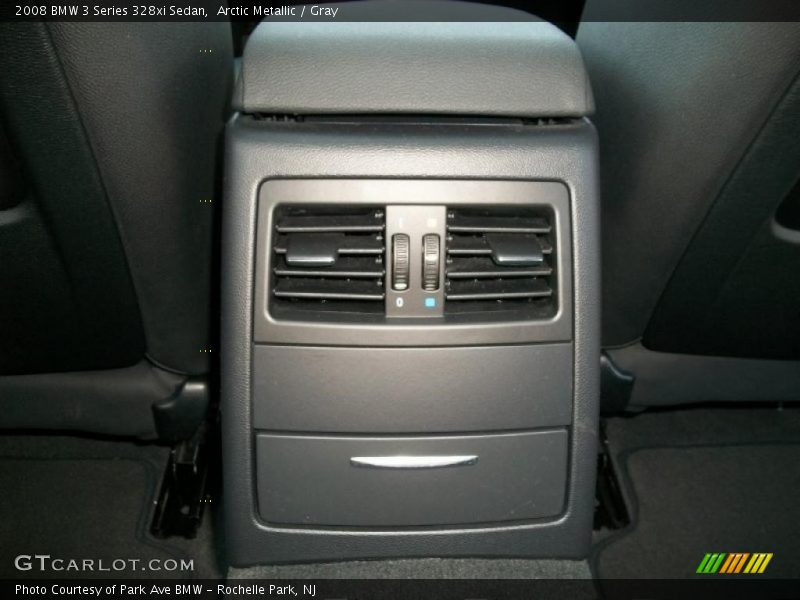 Arctic Metallic / Gray 2008 BMW 3 Series 328xi Sedan