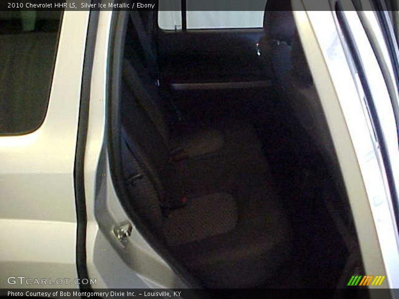 Silver Ice Metallic / Ebony 2010 Chevrolet HHR LS