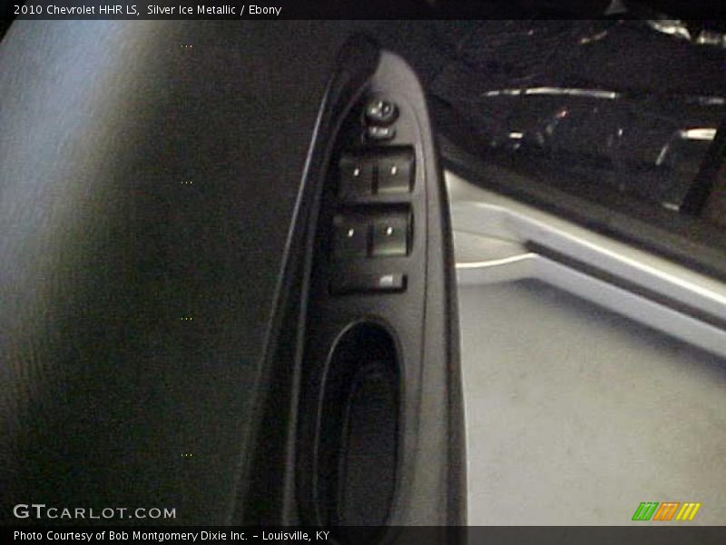 Silver Ice Metallic / Ebony 2010 Chevrolet HHR LS