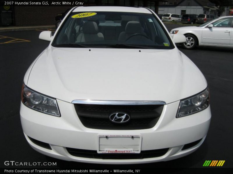 Arctic White / Gray 2007 Hyundai Sonata GLS