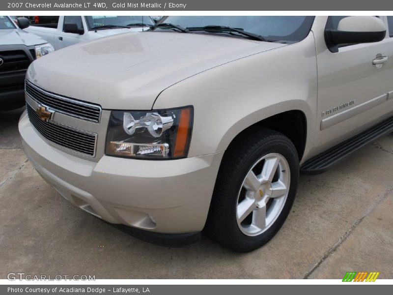 Gold Mist Metallic / Ebony 2007 Chevrolet Avalanche LT 4WD