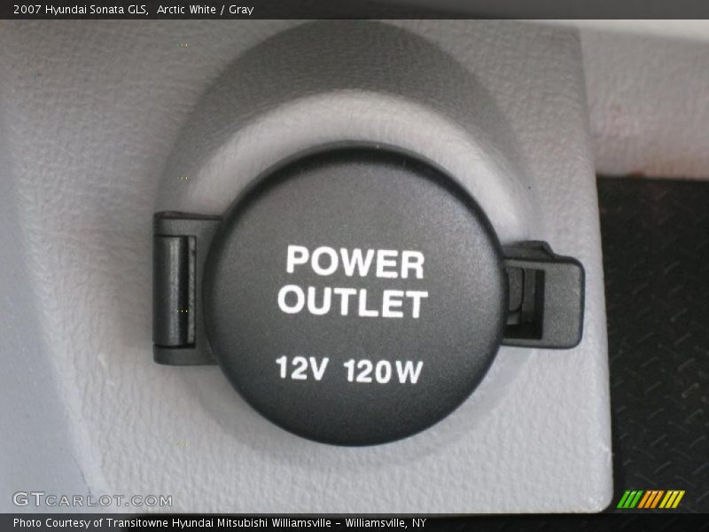 Arctic White / Gray 2007 Hyundai Sonata GLS