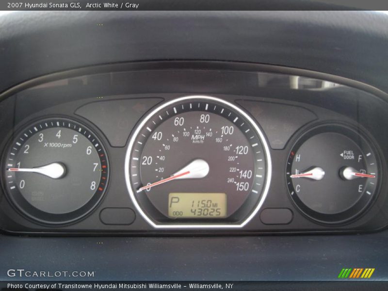 Arctic White / Gray 2007 Hyundai Sonata GLS