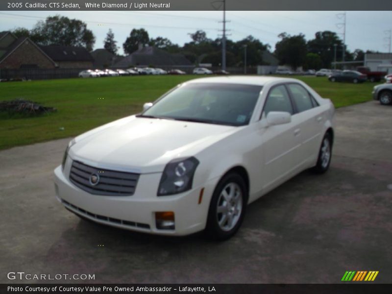 White Diamond / Light Neutral 2005 Cadillac CTS Sedan