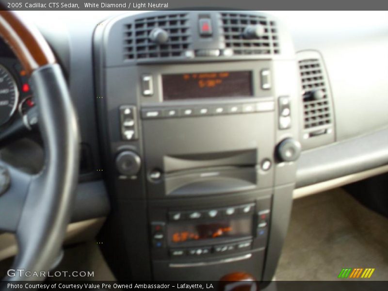 White Diamond / Light Neutral 2005 Cadillac CTS Sedan