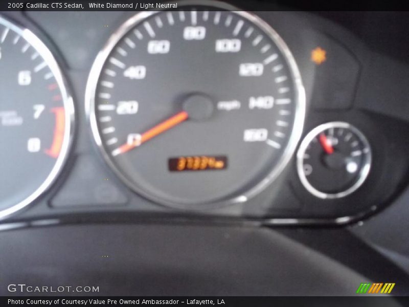 White Diamond / Light Neutral 2005 Cadillac CTS Sedan